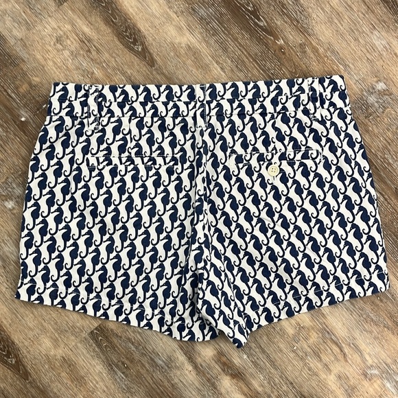 J. Crew Chino Shorts Women's 2 Navy and White Seahorse Pattern 2.5 Inch Inseam - Picture 2 of 14